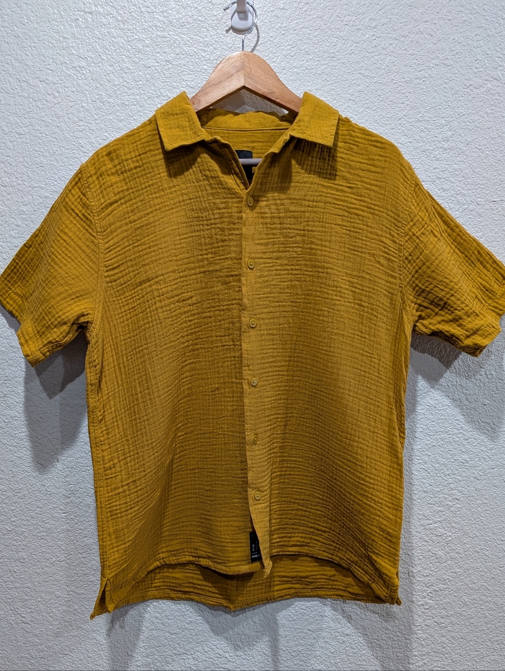 RSQ Mens Button Up Shirt Small Mustard Gauze Cotton Coastal Casual